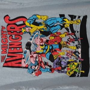 The mighty avengers t-shirt by optima size LG/GL